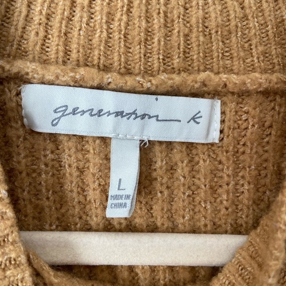 Generation K Mock neck Sweater size Large - Picture 5 of 6